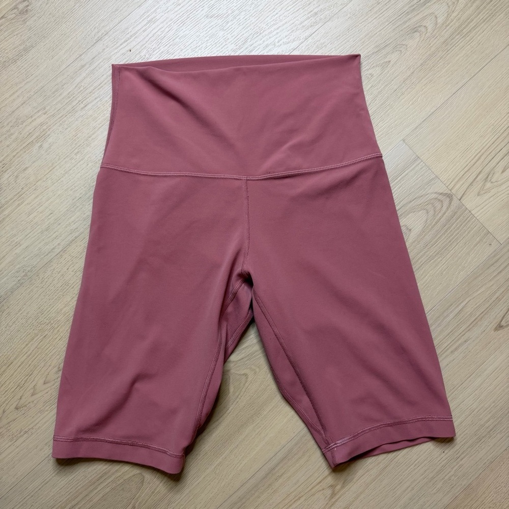 Lululemon Align High Rise Shorts - Picture 2 of 9